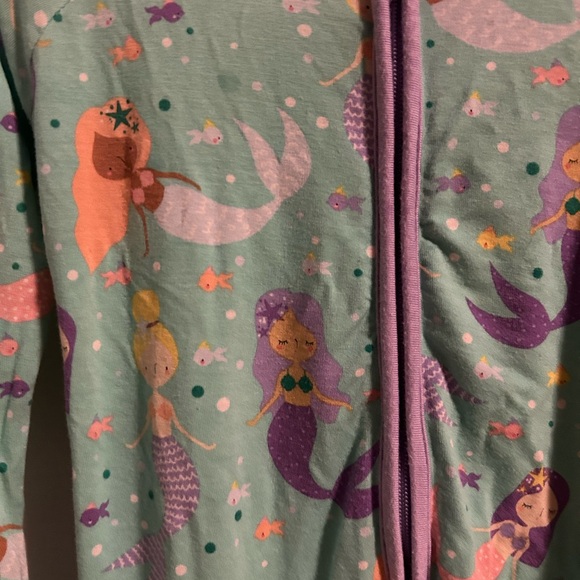 Little Sleepies mermaid zippie - Picture 2 of 2